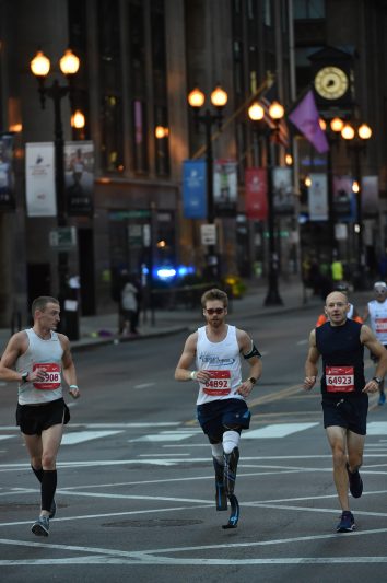 Brian Reynolds running Chicago